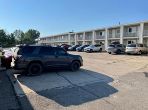 Flamingo Motel, Cardston